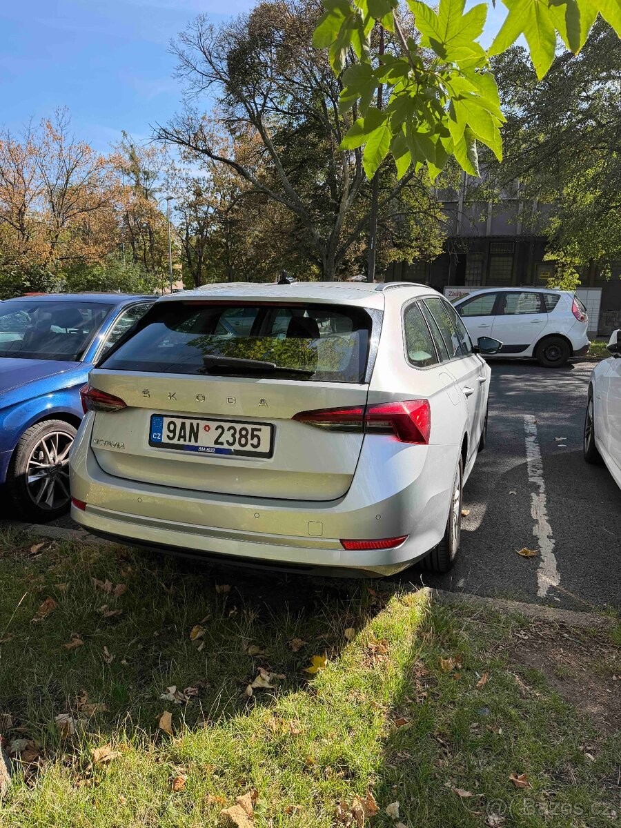 skoda-octavia-2-0-tdi-85-kw-ambition-2022 - 4