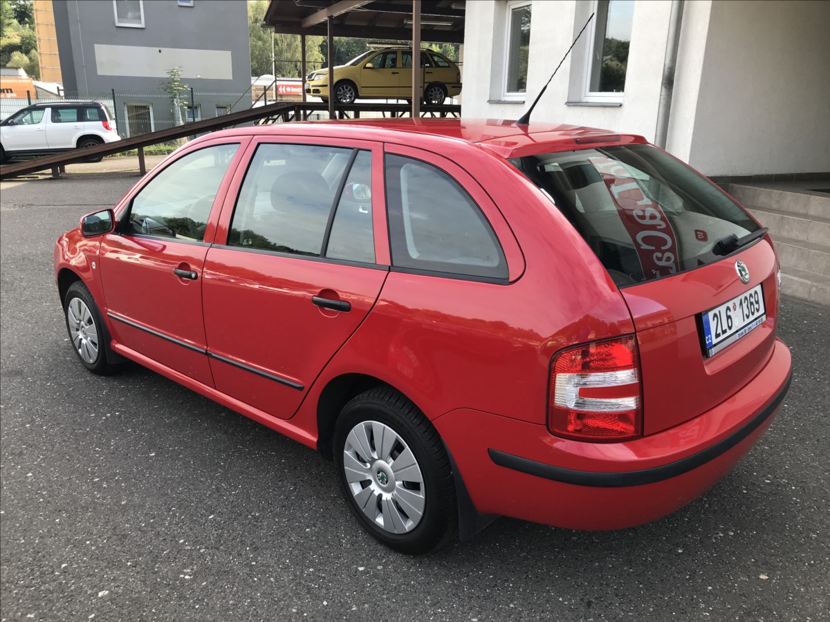 skoda-fabia-1-2-12v-combi-47kw-top-top-top - 5
