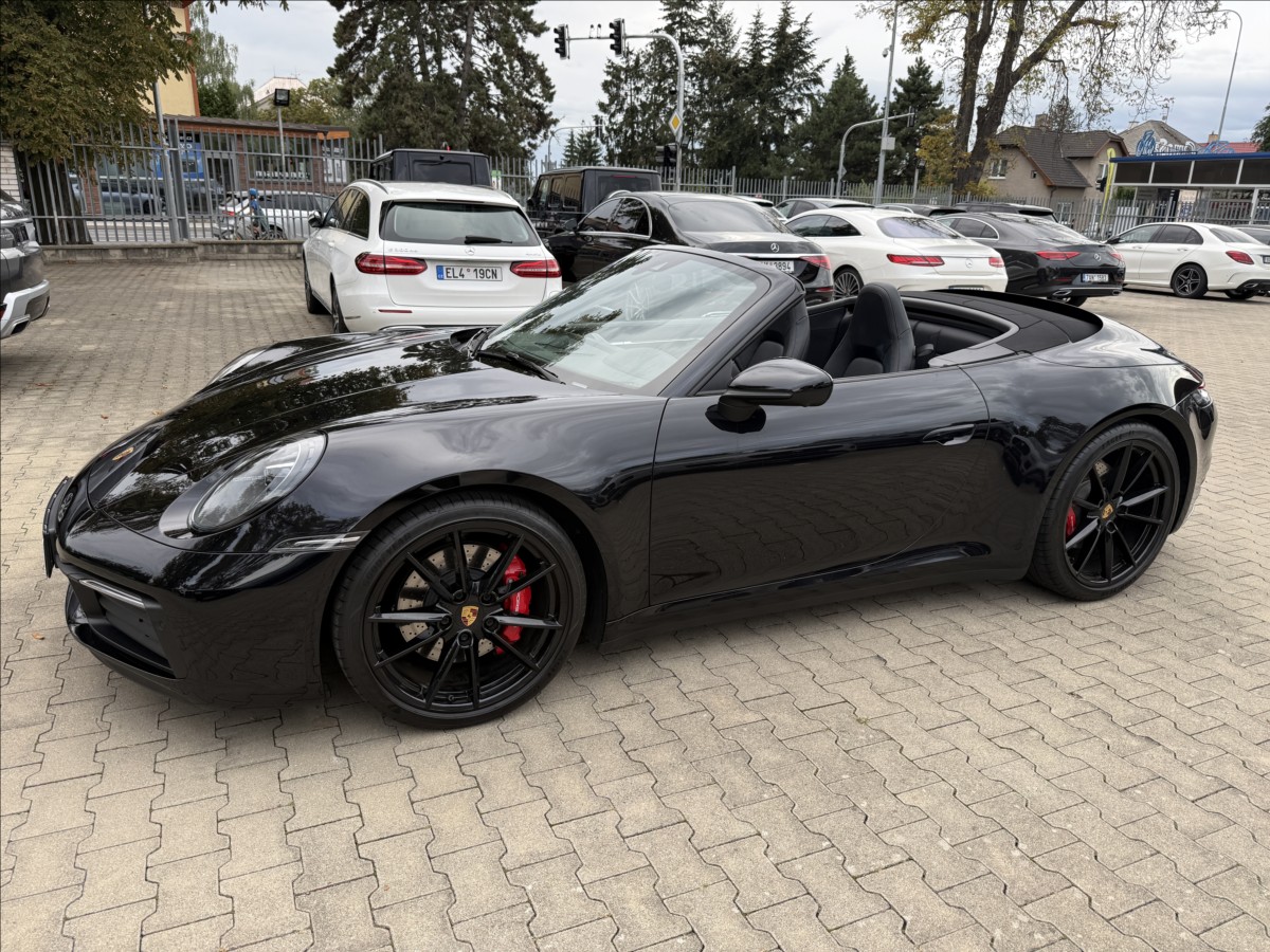porsche-911-992-carrera-s-sport-chrono - 9