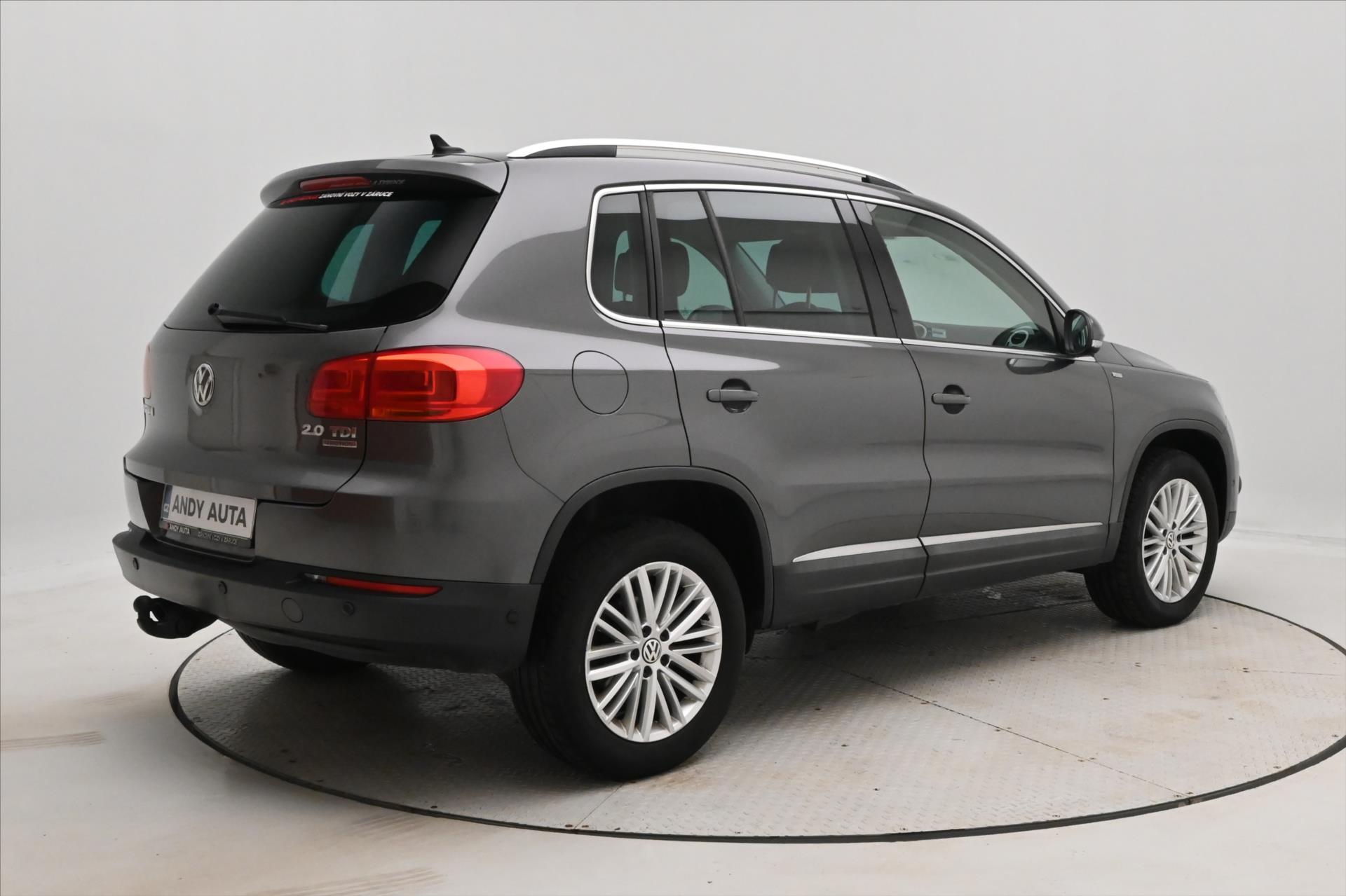 volkswagen-tiguan-2-0-tdi-103kw-4x4-manual-zaruka-az-5-let - 4