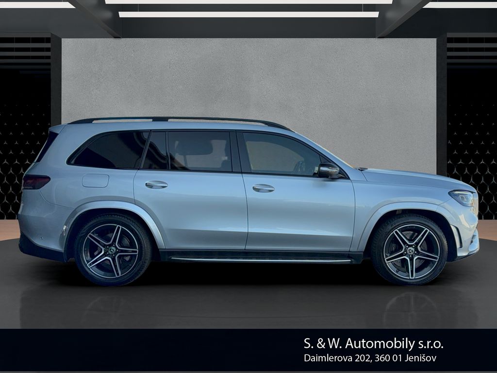 mercedes-benz-gls-d-4matic - 3