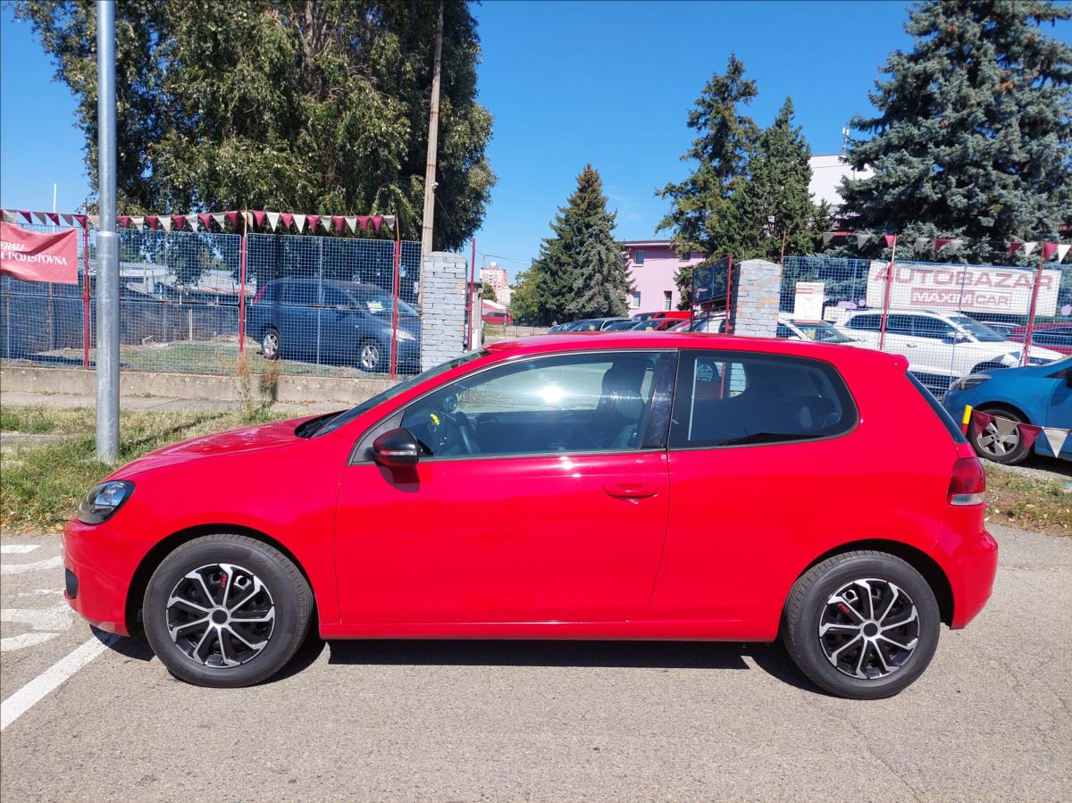 volkswagen-golf-1-6-i-dsg - 3