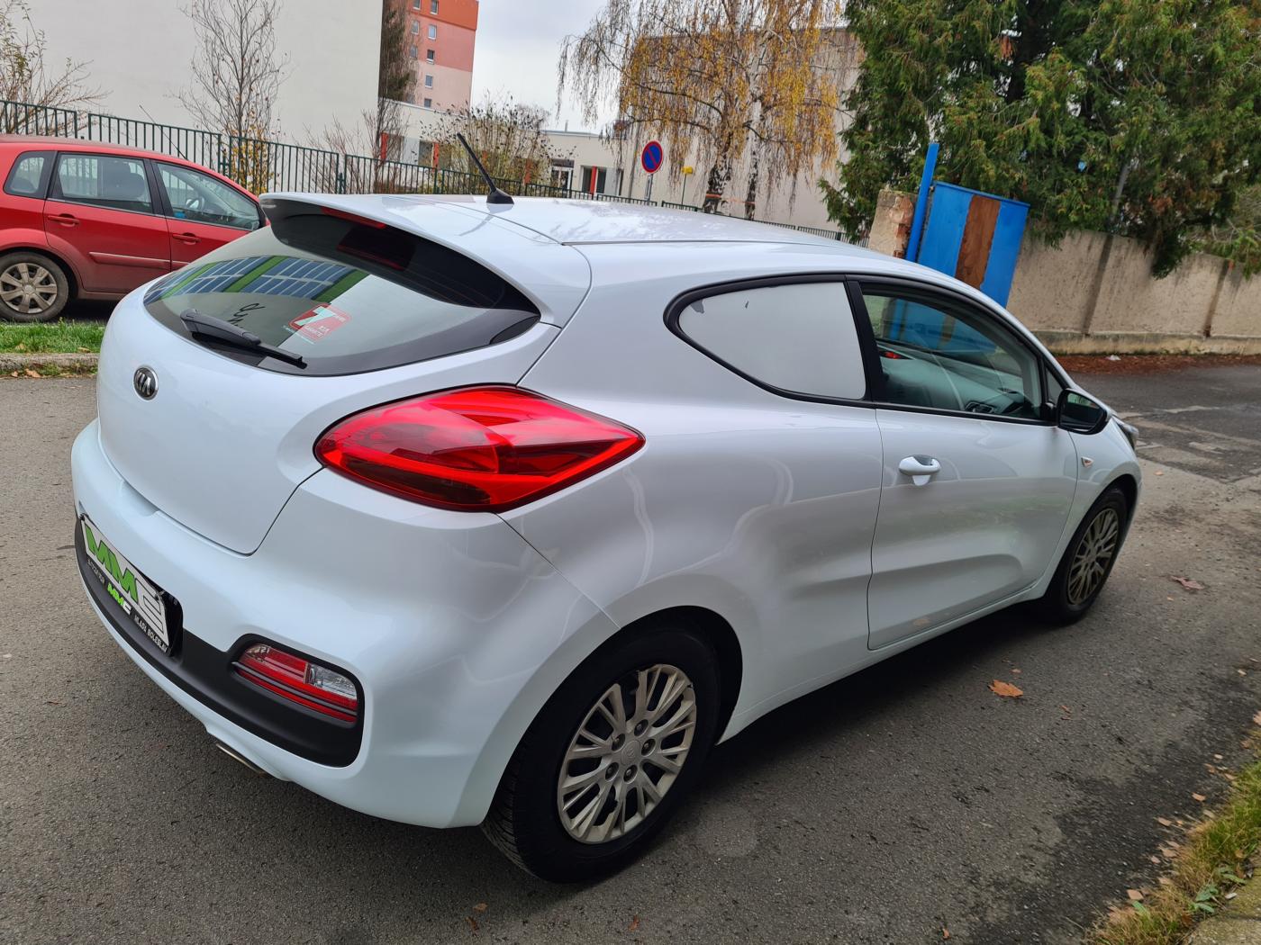 kia-ceed-1-4-van-2-mistna-servis-n - 8