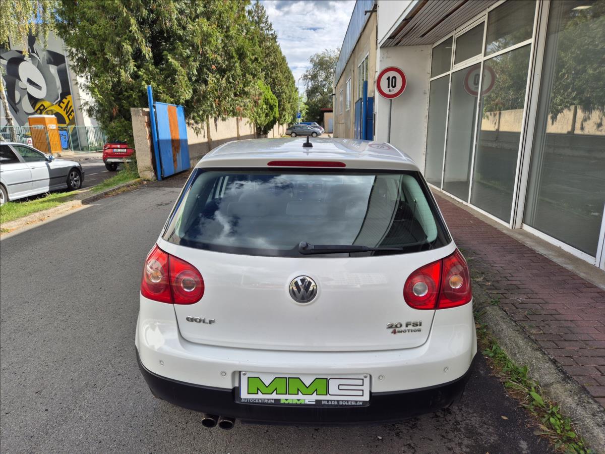 volkswagen-golf-2-0fsi-4x4-nove-pneu - 4