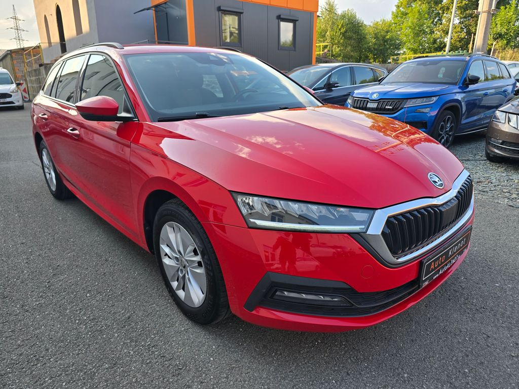 skoda-octavia-2-0tdi-dsg-1-maj-cr-dph - 1