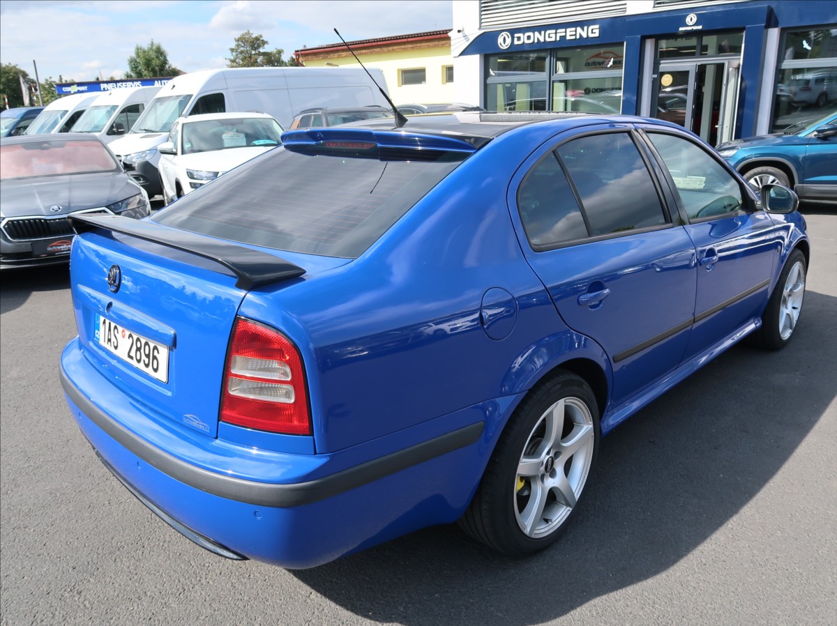 skoda-octavia-1-9-tdi-novecr-rspaket-xenony - 2