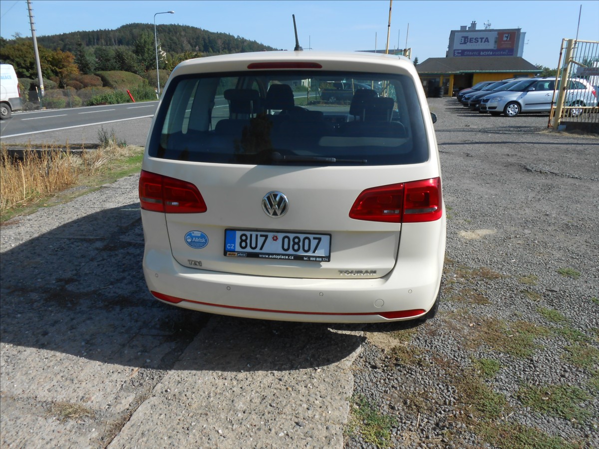 volkswagen-touran-1-6-tdi-66-kw-historie-klima - 6