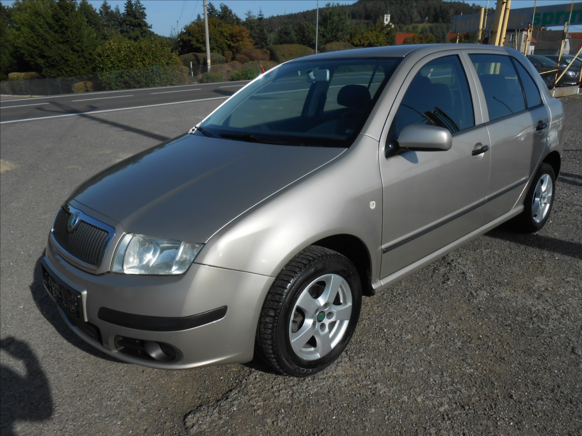 skoda-fabia-1-4-i-16v-55-kw-serviska-klima - 5