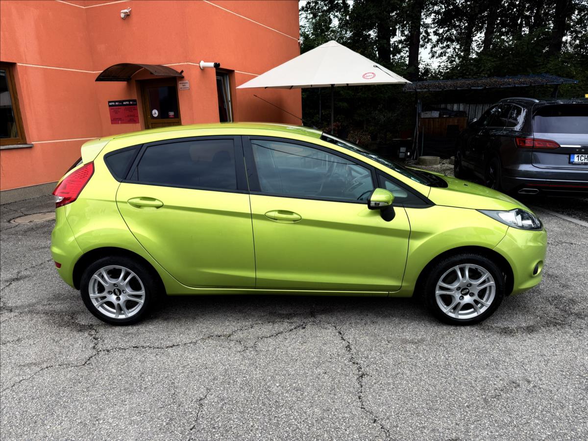 ford-fiesta-1-2-i-sport - 3