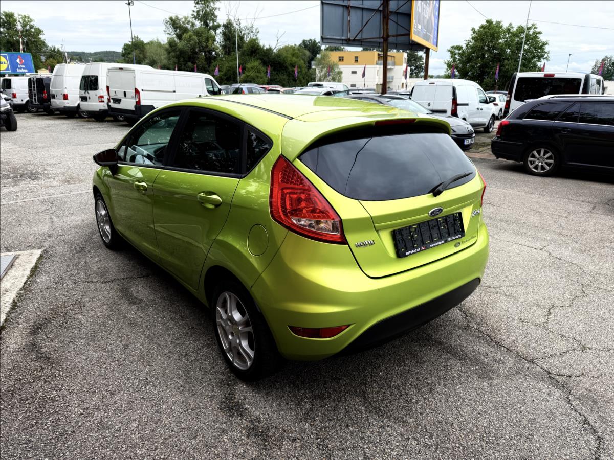 ford-fiesta-1-2-i-sport - 6
