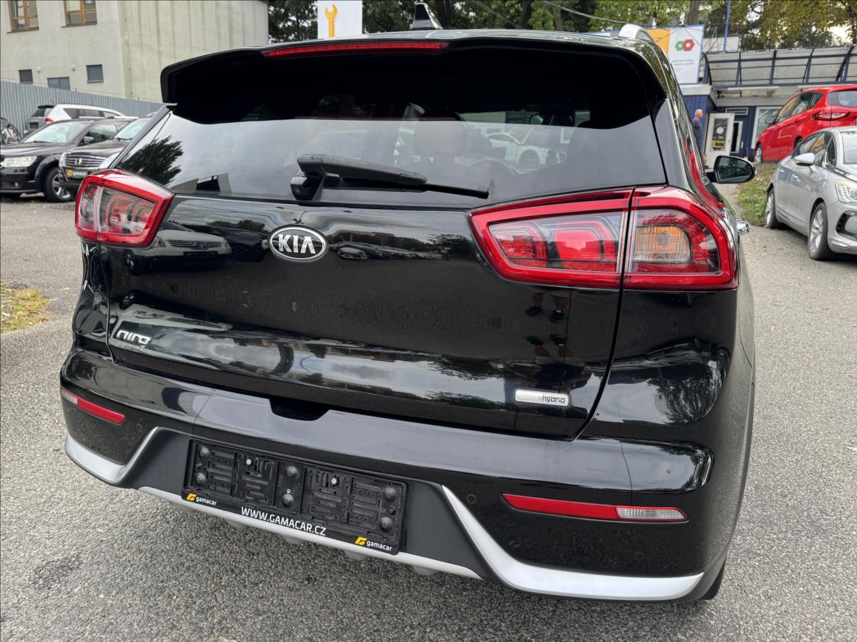 kia-niro-1-6-1-majitel - 7