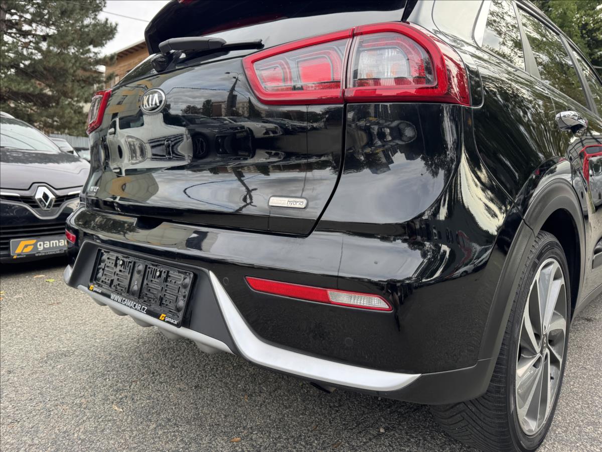 kia-niro-1-6-1-majitel - 9