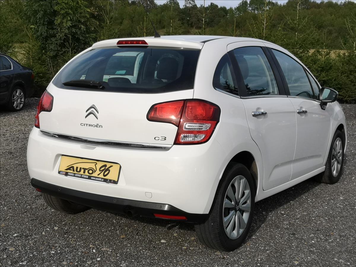 citroen-c3-1-2-family-white - 1