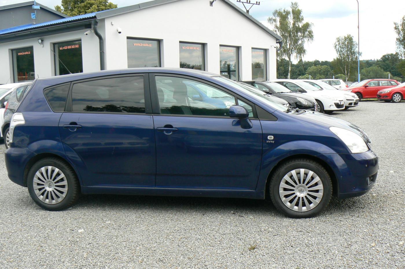toyota-corolla-verso-1-8-plyn - 6