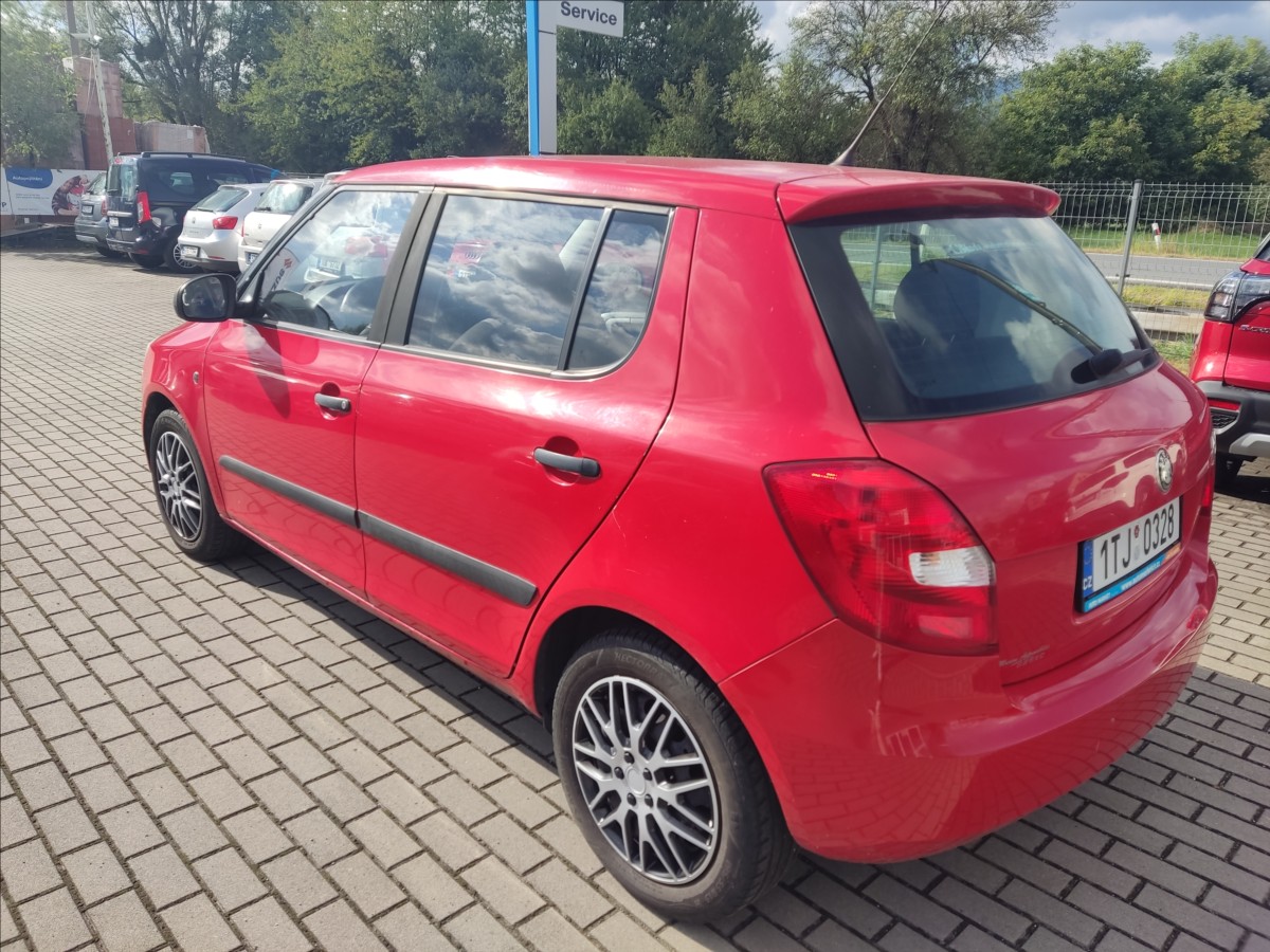 skoda-fabia-1-2 - 3