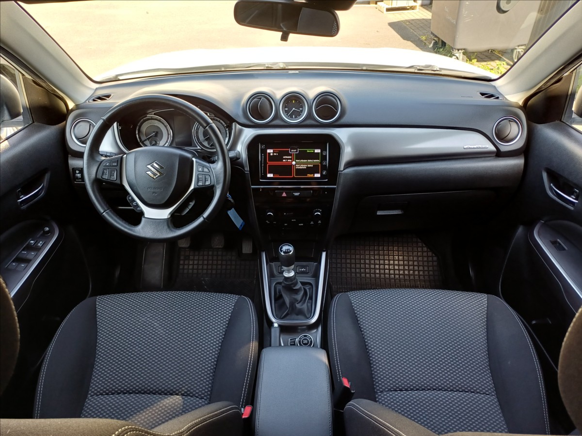 suzuki-vitara-1-4-premium-4x4 - 8