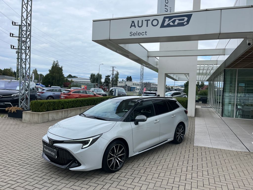 Toyota Corolla 2.0 HEV GR Sport Dynamic JBL