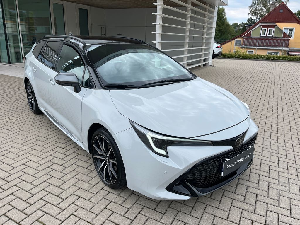 toyota-corolla-2-0-hev-gr-sport-dynamic-jbl - 7