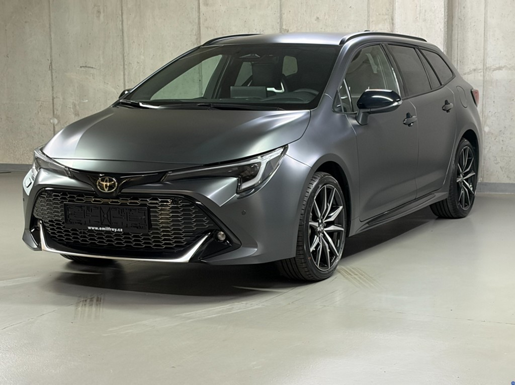 Toyota Corolla 2.0, HEV, TS, GR Sport, speciální lak