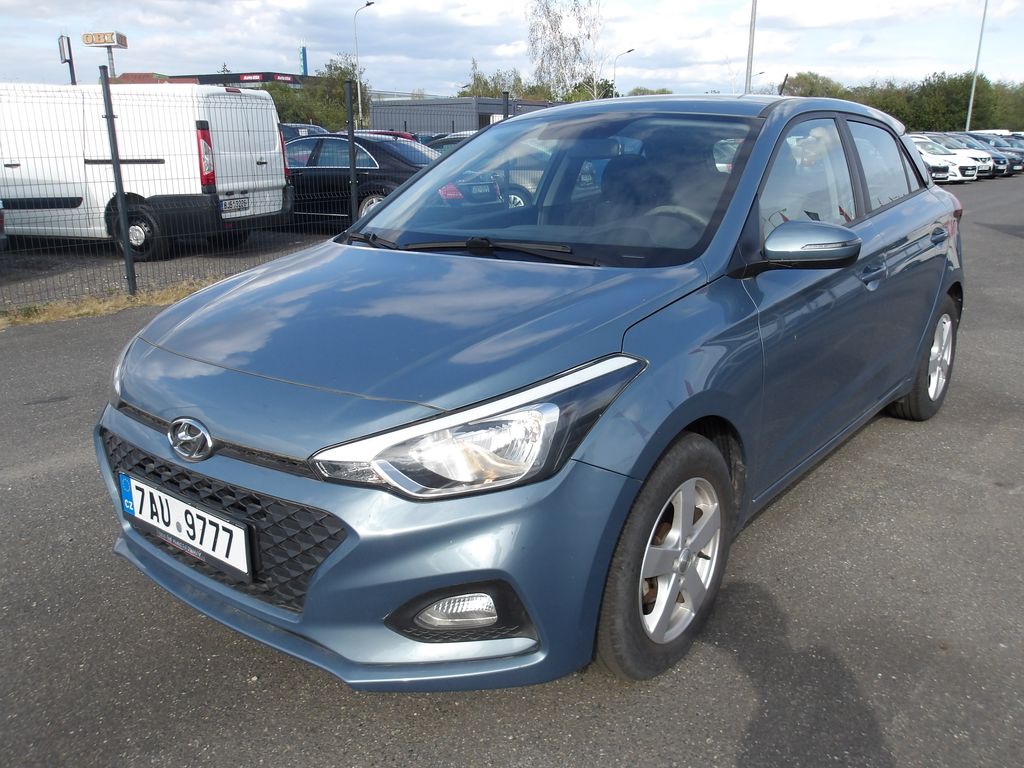Hyundai i20 1,2i 1.MAJ.! NAJ.62000 km !!!