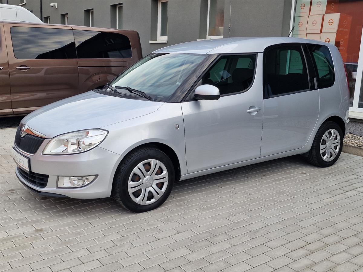 skoda-roomster-1-2-tsi-63kw-ambition-2x-kola - 5