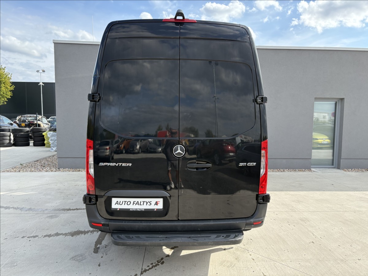 mercedes-benz-sprinter-2-0 - 5