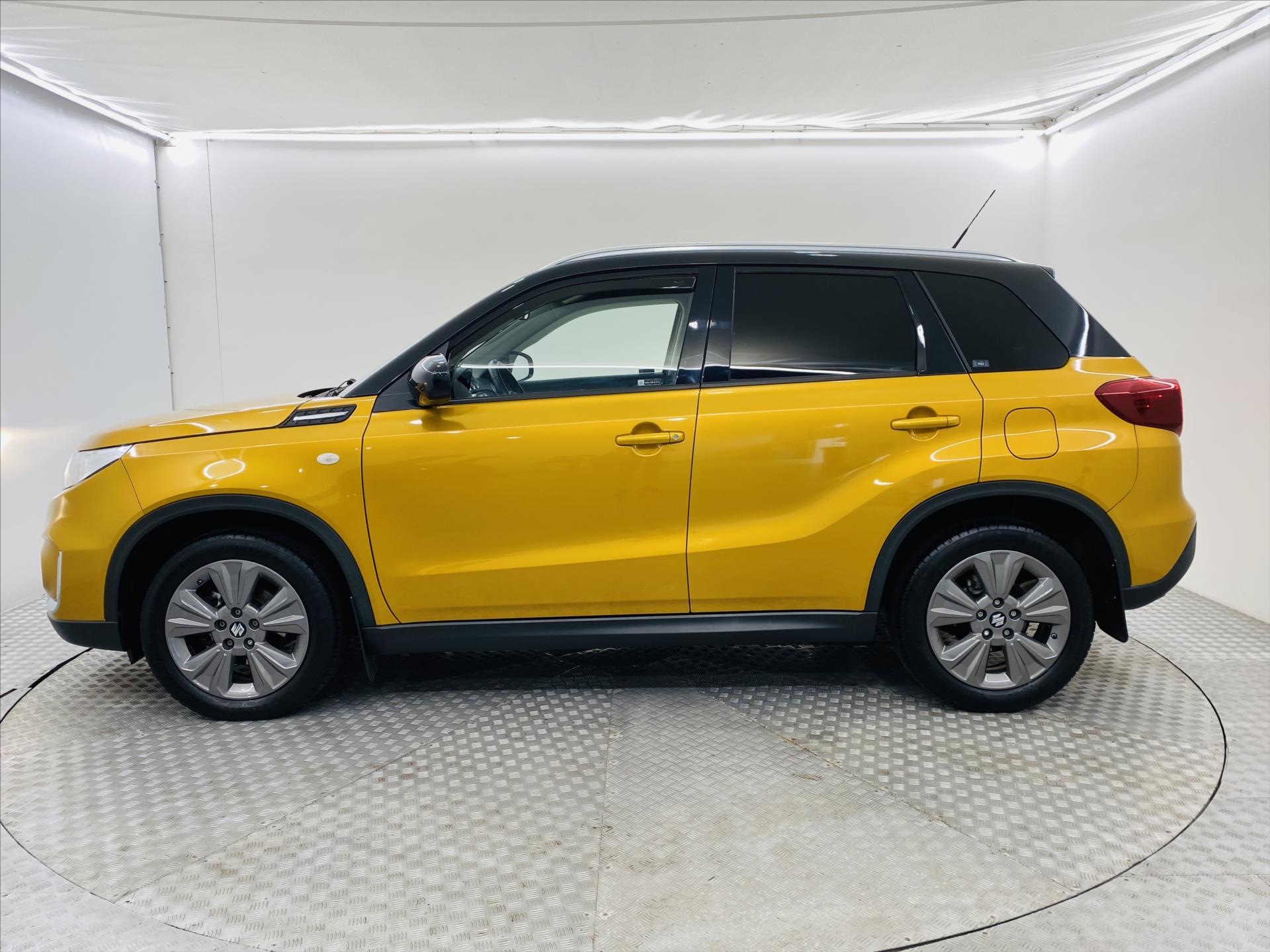 suzuki-vitara-1-4-boostjet-allgrip - 2