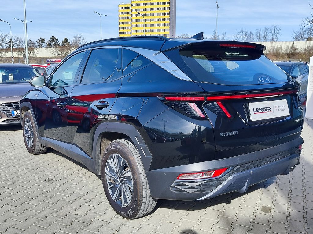 hyundai-tucson-1-6-t-gdi-132kw-smart-dct-mhev - 6