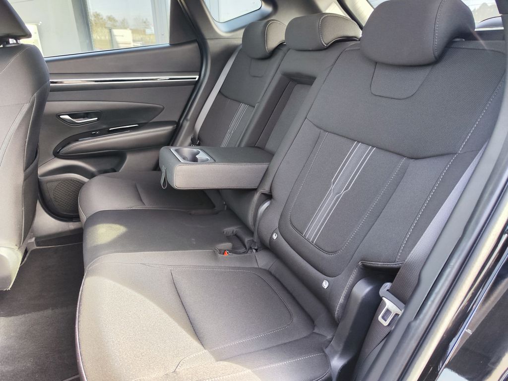 hyundai-tucson-1-6-t-gdi-132kw-smart-dct-mhev - 9