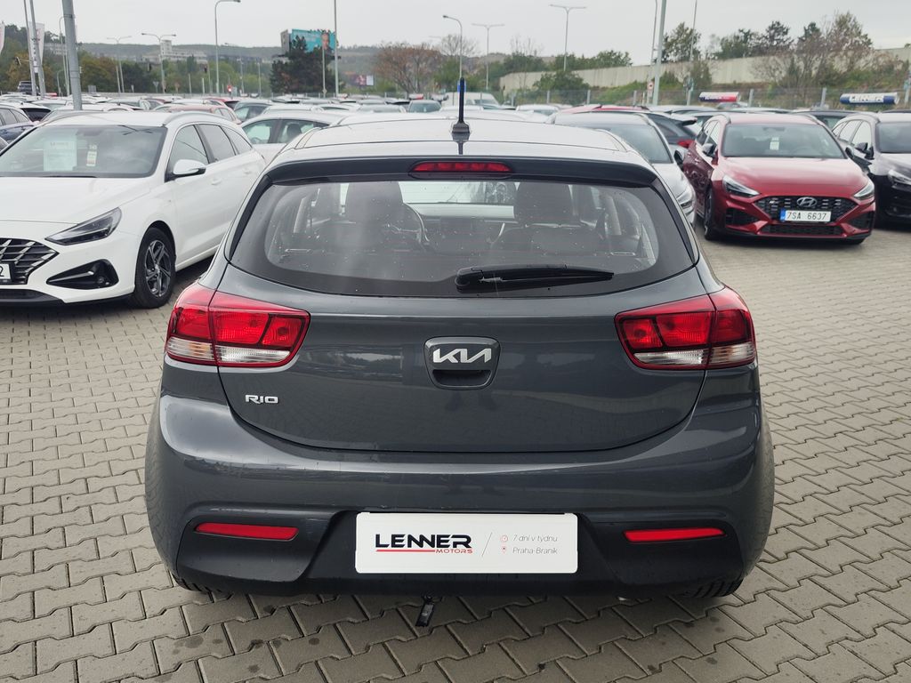 kia-rio-1-2-dpi-62kw-comfort - 5