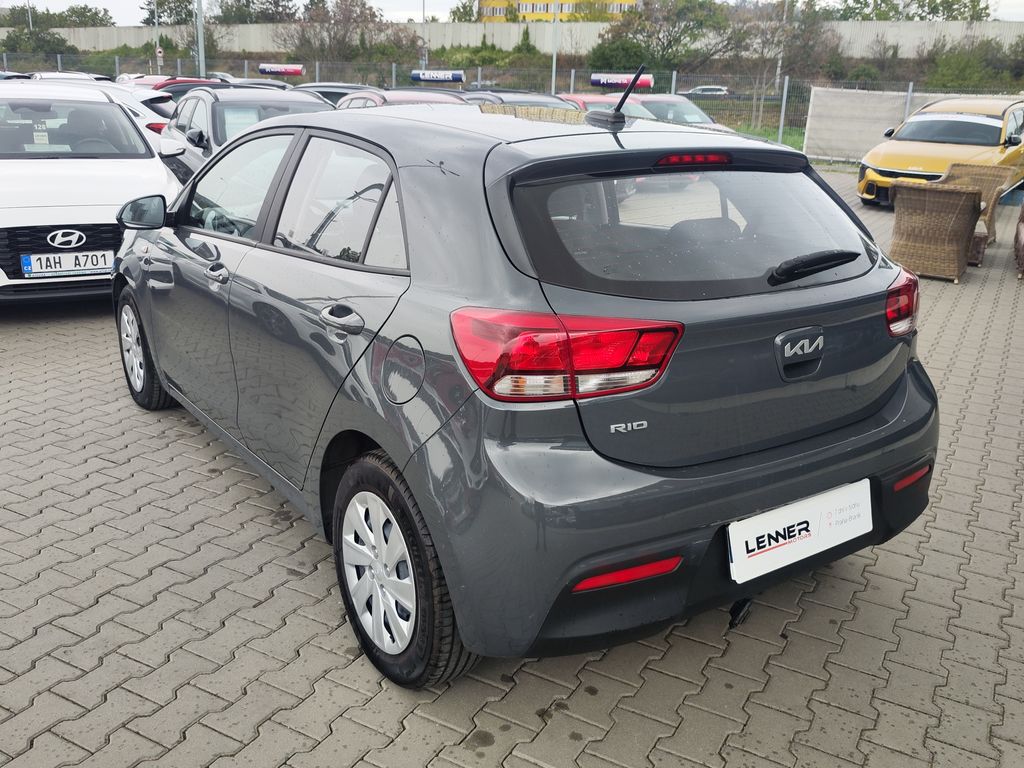 kia-rio-1-2-dpi-62kw-comfort - 6