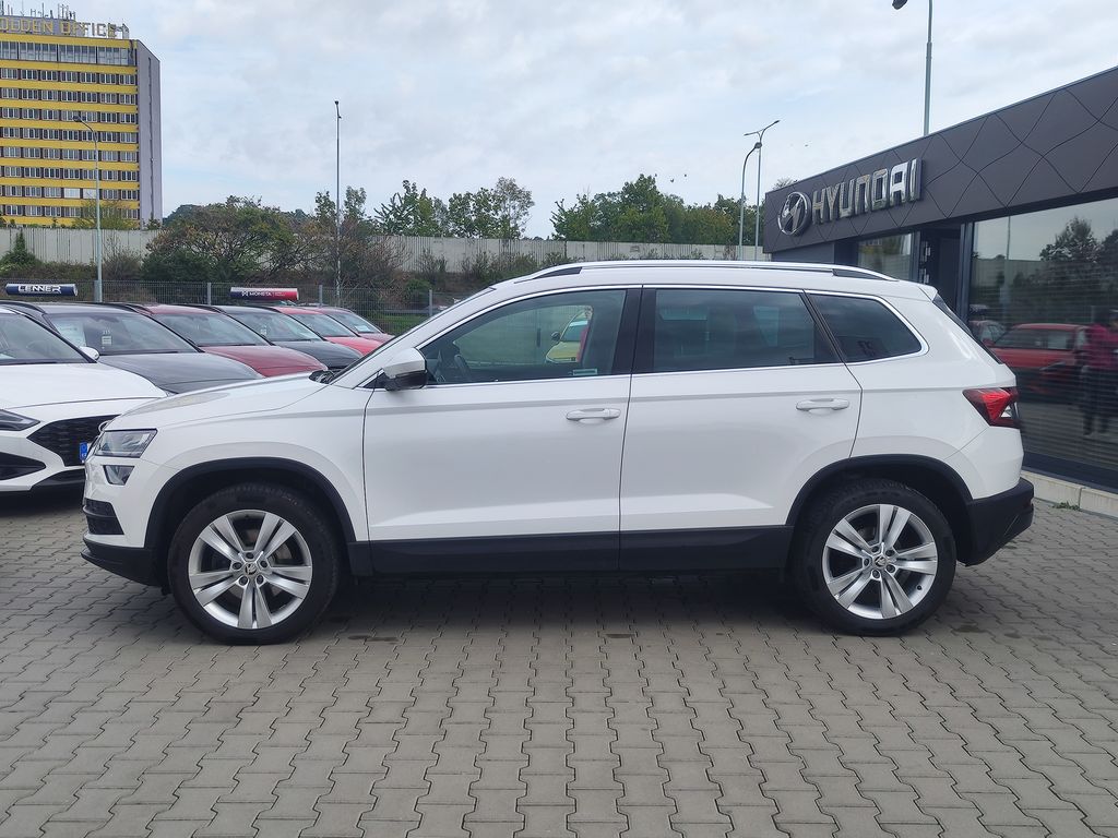 skoda-karoq-2-0-tdi-140kw-style-dsg-4x4 - 7