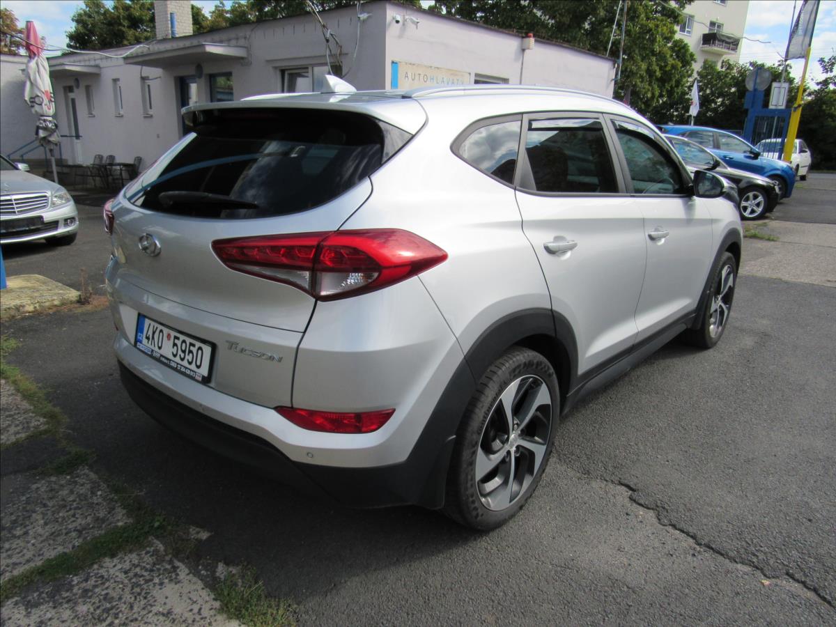 hyundai-tucson-1-7-crdi-85kw-nove-v-cr - 5