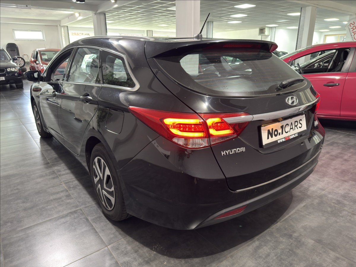 hyundai-i40-1-6-gdi-klima-navi-servis-stk - 3
