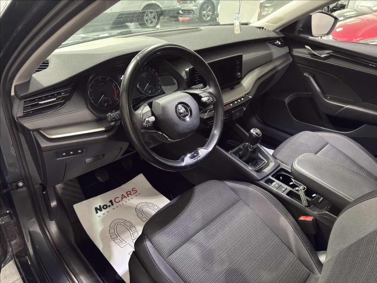 skoda-octavia-1-5-tsi-led-keyless-navi-tz - 7