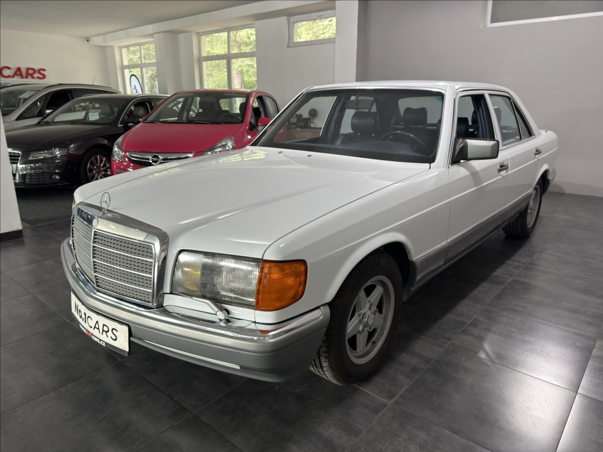 mercedes-benz-tridy-s-3-0-se-300-w126-v6-spanelsko - 2