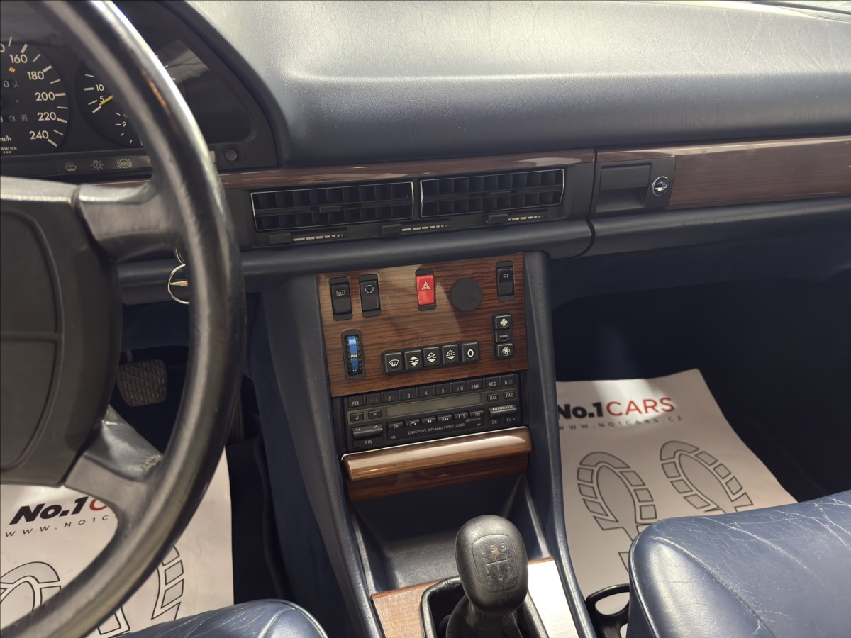 mercedes-benz-tridy-s-3-0-se-300-w126-v6-spanelsko - 9