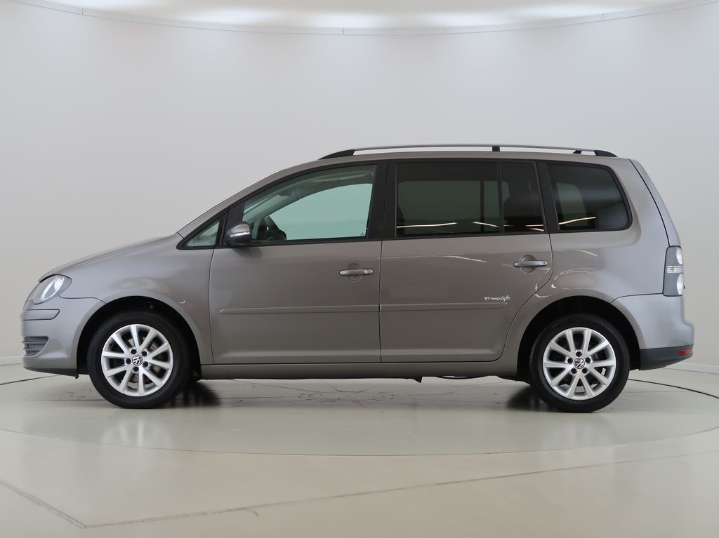 volkswagen-touran-1-4tsi-103kw-automat - 7