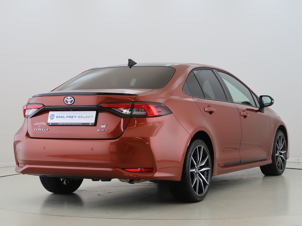 toyota-corolla-1-8hybrid-gr-sport-cz-1maj - 4
