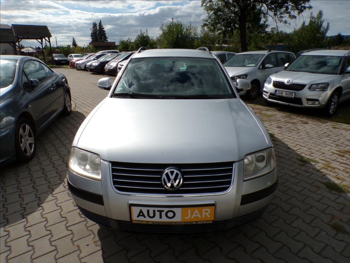 volkswagen-passat-1-6-i-tazne-zarizeni - 2