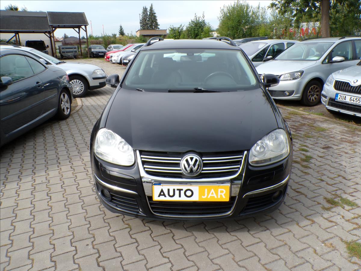 volkswagen-golf-1-9-tdi-automat-klima - 1