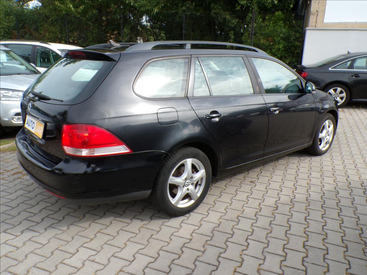 volkswagen-golf-1-9-tdi-automat-klima - 3