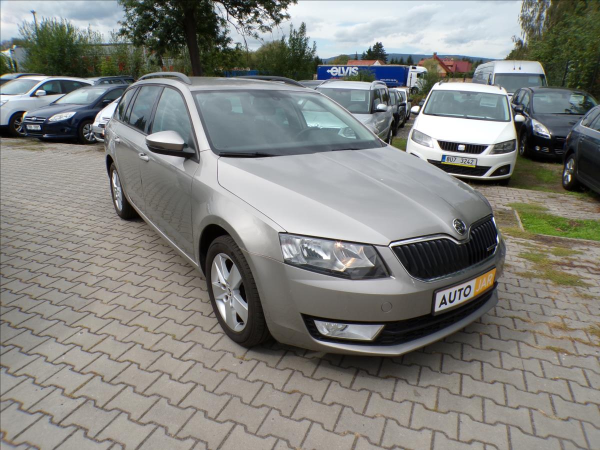 Škoda Octavia 1,6 TDI  GREENLINE