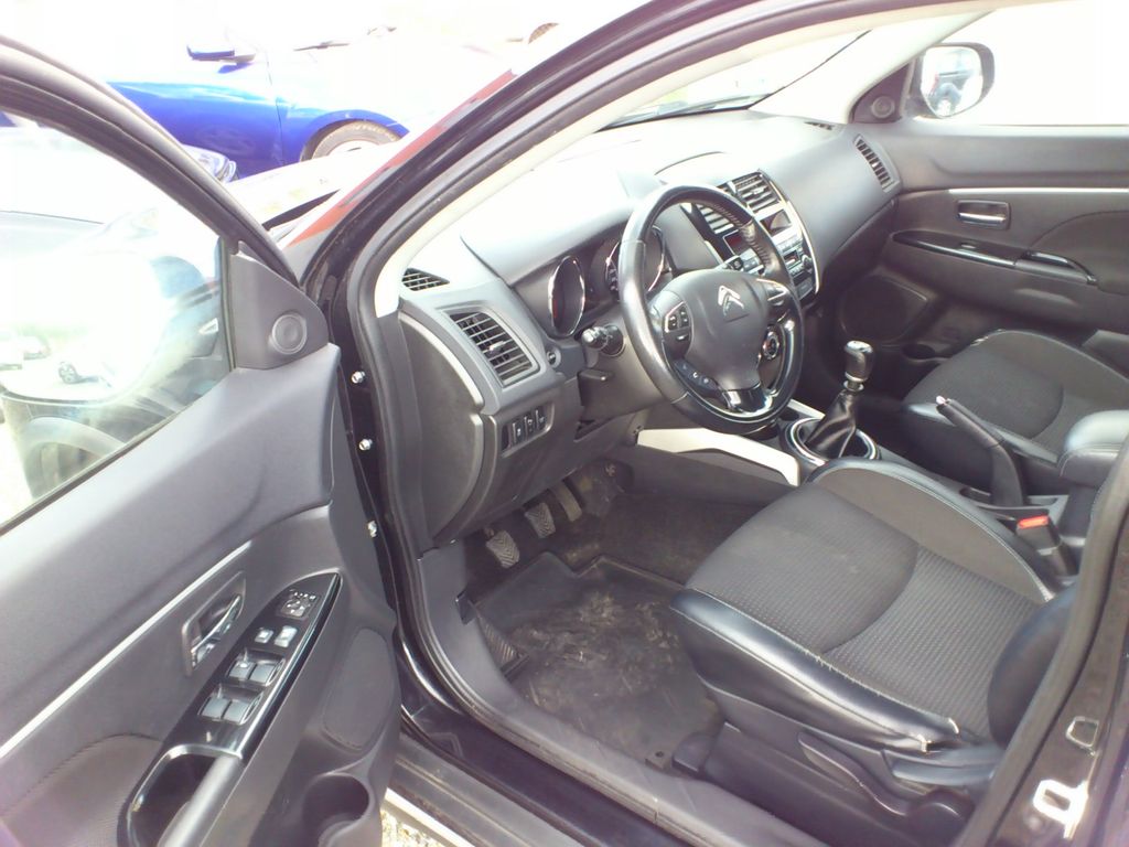 citroen-c4-aircross-4x4-1-8-hdi - 9