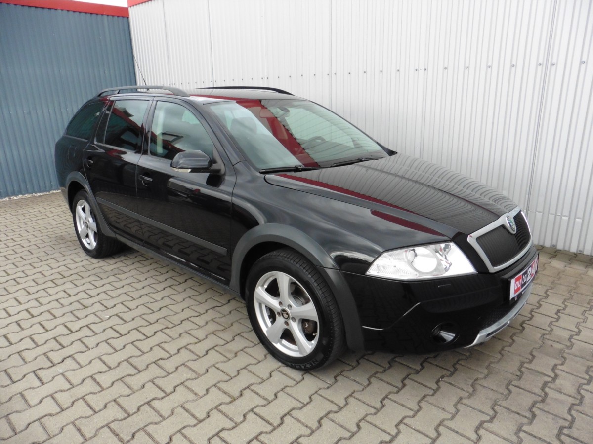 skoda-octavia-ii-combi-2-0-tdi-scout-4x4 - 1