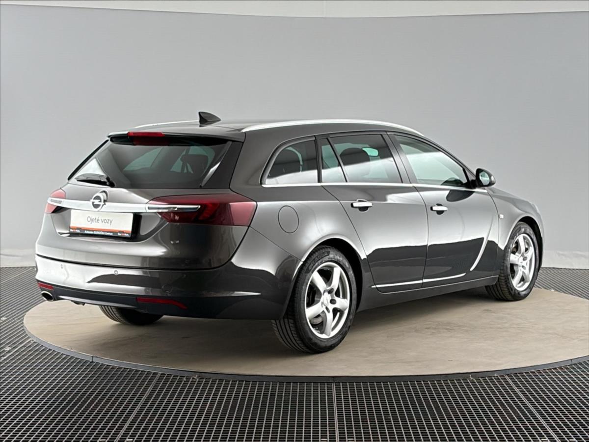 opel-insignia-2-0-cdti-business-4x4 - 1
