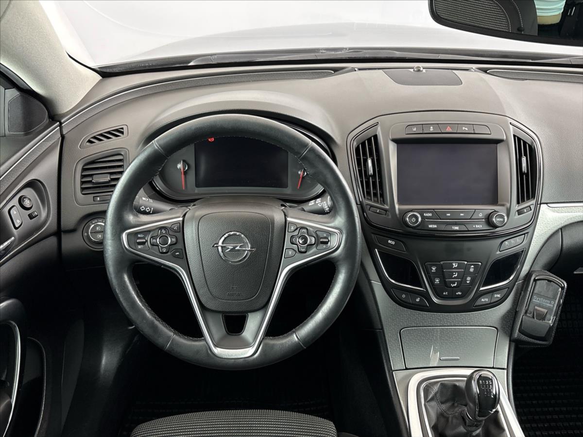 opel-insignia-2-0-cdti-business-4x4 - 4