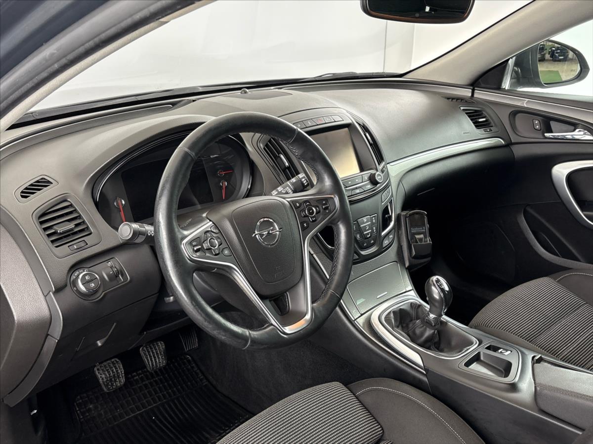 opel-insignia-2-0-cdti-business-4x4 - 5