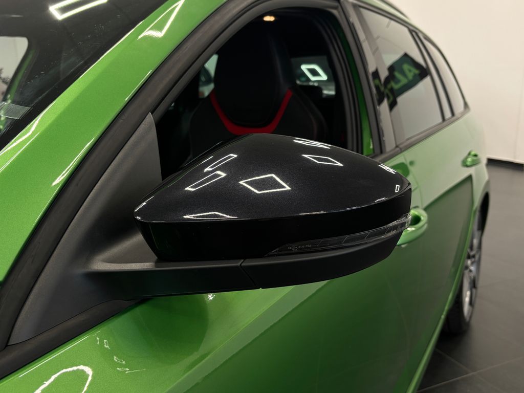 skoda-octavia-rs-2-0-tdi-135kw-rallye-green - 8