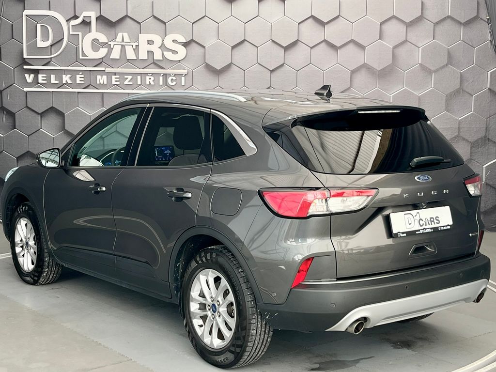 ford-kuga-2-5-hev-4x4-titanium - 1